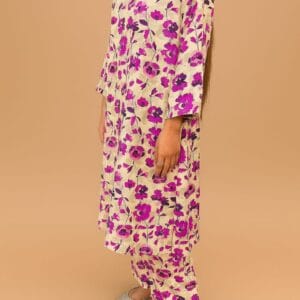 2Pc Bloom Off White Floral Kurta & Trouser Model Front Pose