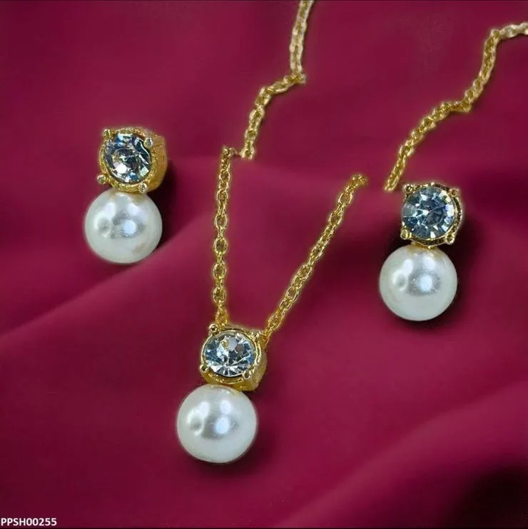 Synthetic Pearl Pendent Tops Set Bg